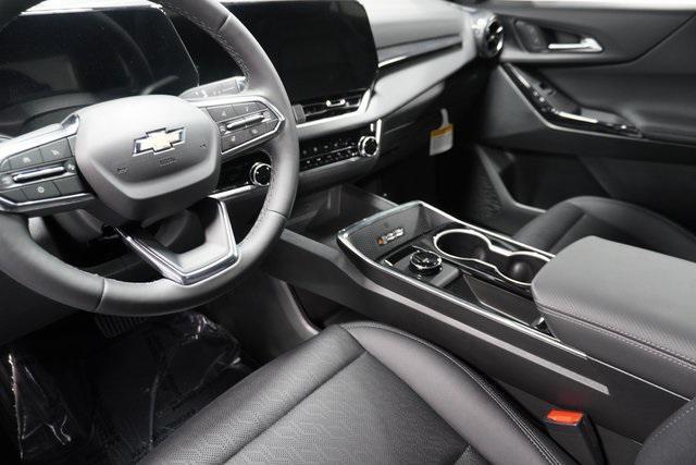 new 2026 Chevrolet Equinox car, priced at $32,522