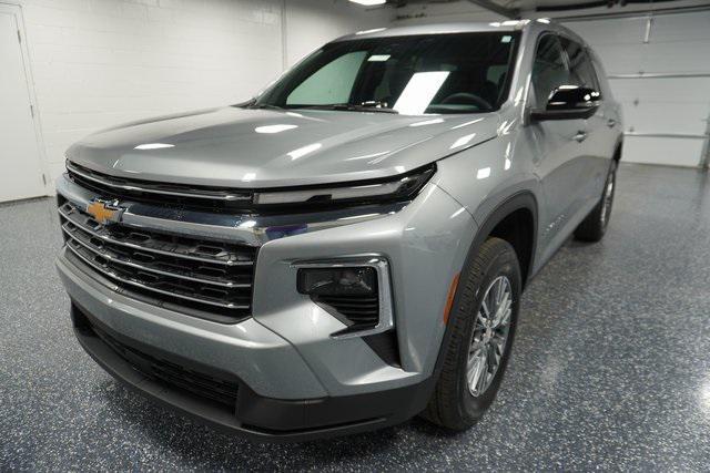new 2025 Chevrolet Traverse car, priced at $44,222