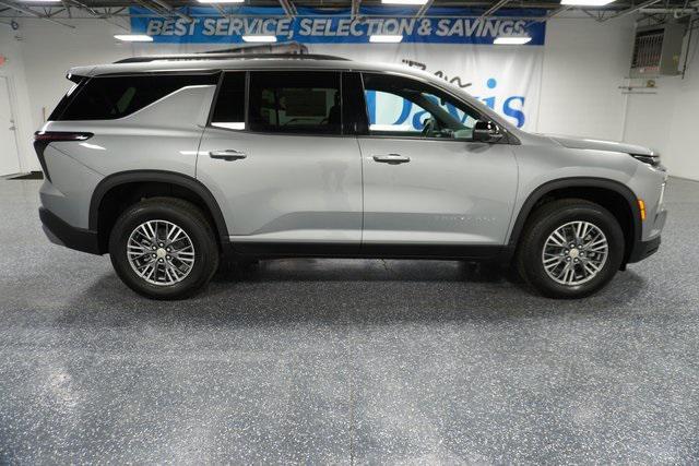 new 2025 Chevrolet Traverse car, priced at $44,222
