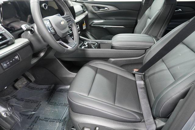 new 2025 Chevrolet Traverse car, priced at $44,222