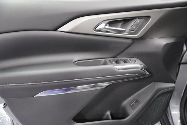 new 2025 Chevrolet Traverse car, priced at $44,222