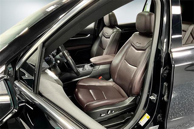 used 2021 Cadillac XT6 car, priced at $27,823