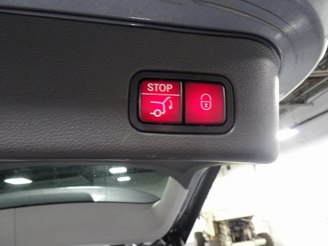 used 2013 Mercedes-Benz M-Class car, priced at $11,304
