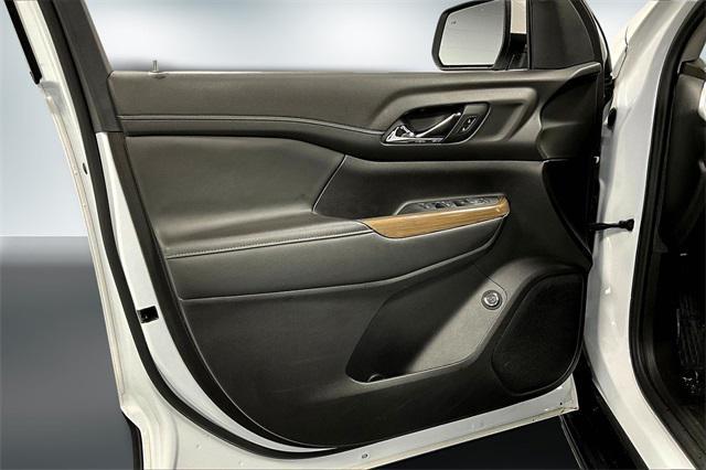 used 2023 GMC Acadia car, priced at $23,977