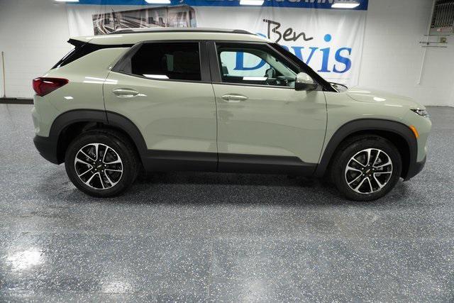 new 2026 Chevrolet TrailBlazer car, priced at $27,909