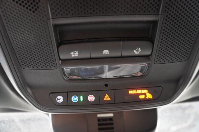 new 2025 Chevrolet Traverse car, priced at $45,000