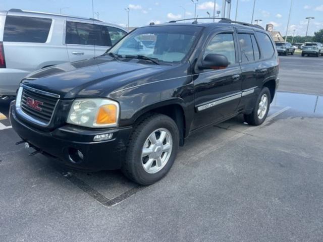 used 2005 GMC Envoy car, priced at $3,911