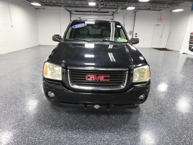 used 2005 GMC Envoy car, priced at $3,911