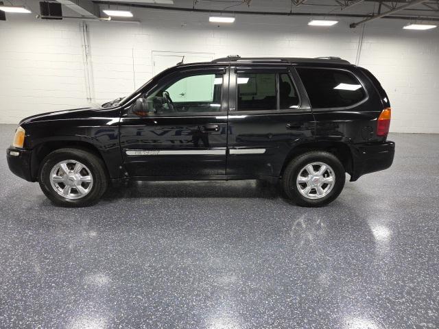 used 2005 GMC Envoy car, priced at $3,911