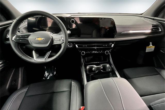 new 2026 Chevrolet Traverse car, priced at $43,222