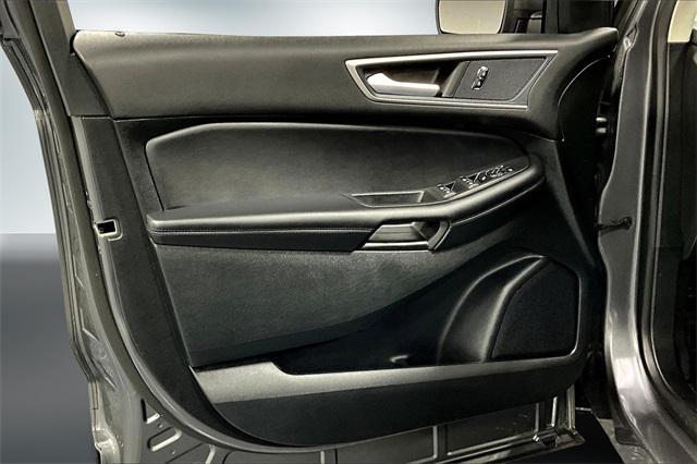 used 2024 Ford Edge car, priced at $24,389