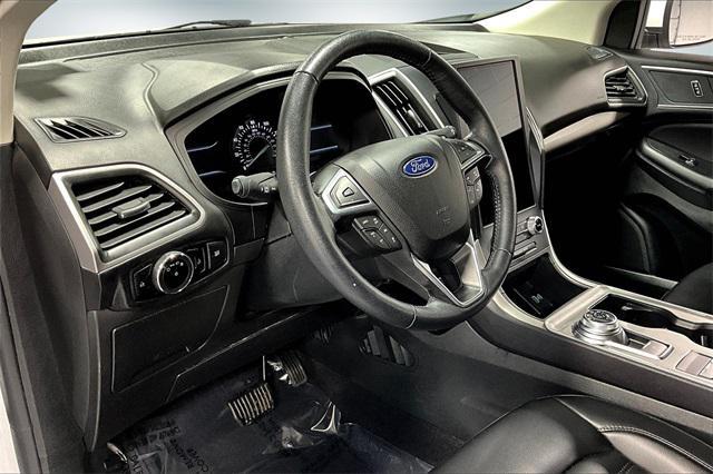 used 2024 Ford Edge car, priced at $25,422