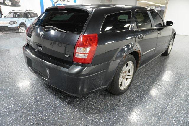 used 2006 Dodge Magnum car, priced at $6,911