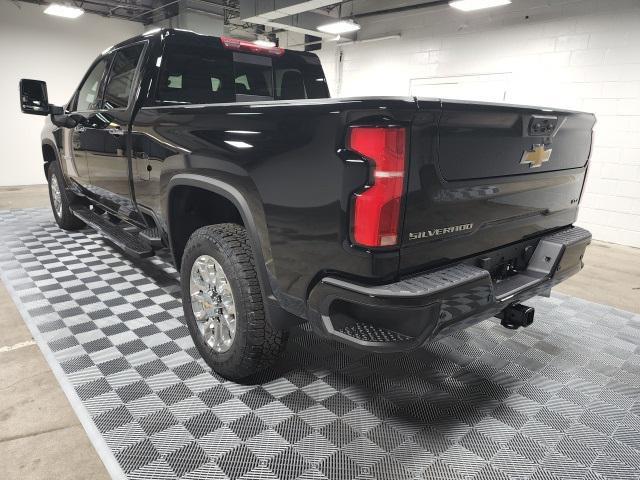 new 2025 Chevrolet Silverado 2500 car, priced at $80,000