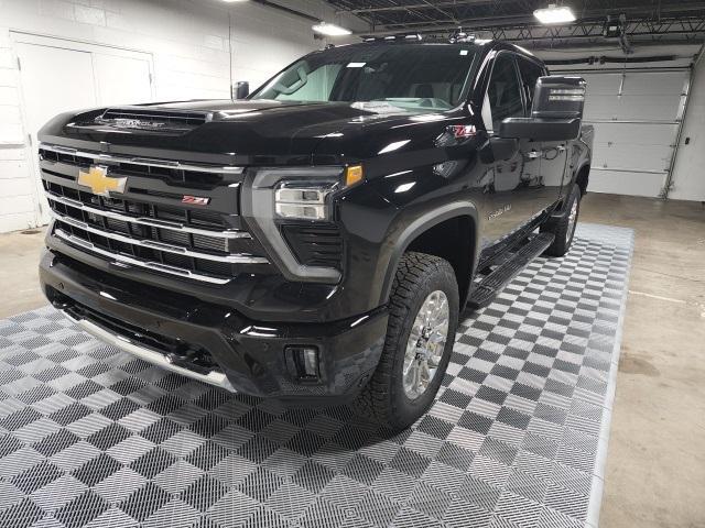 new 2025 Chevrolet Silverado 2500 car, priced at $80,000