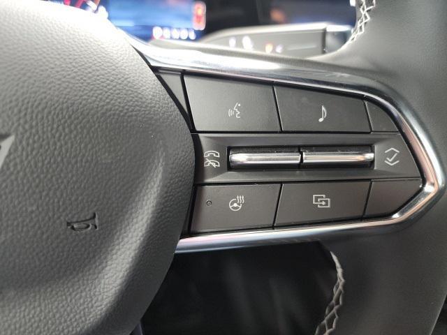 new 2025 Chevrolet Traverse car, priced at $48,975