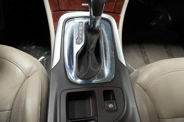 used 2015 Buick Regal car, priced at $8,888