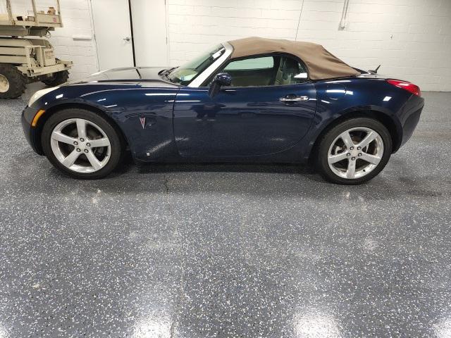 used 2007 Pontiac Solstice car, priced at $9,977