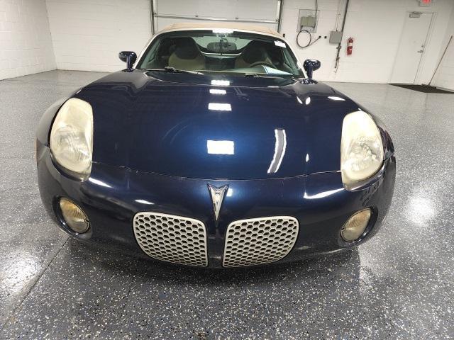 used 2007 Pontiac Solstice car, priced at $9,977