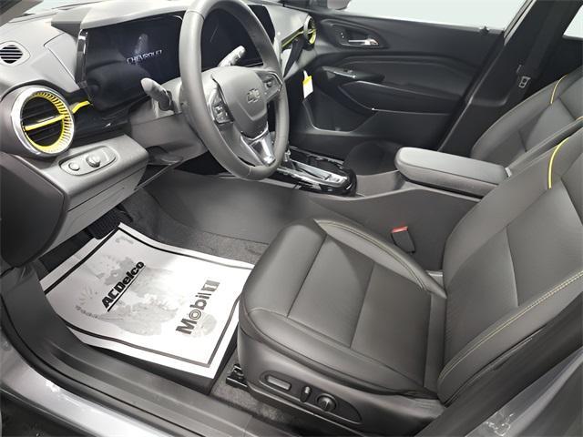 new 2025 Chevrolet Trax car, priced at $27,180