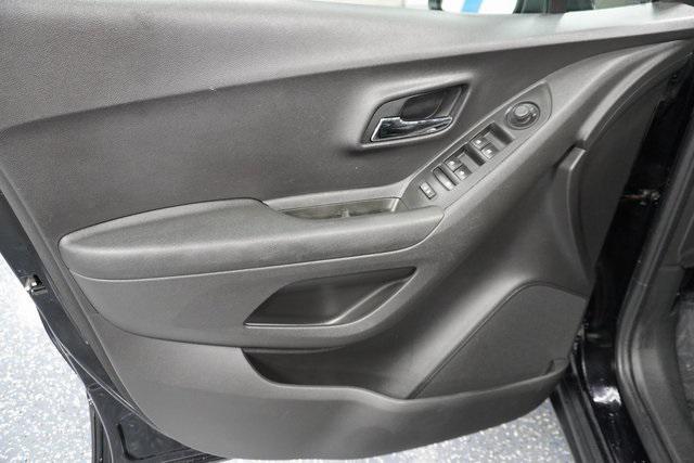 used 2020 Chevrolet Trax car, priced at $14,677