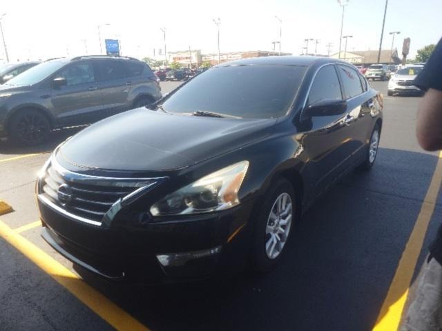 used 2014 Nissan Altima car, priced at $7,977