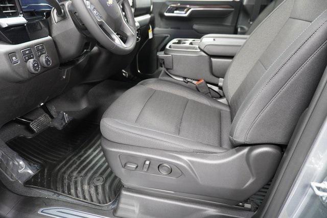 new 2025 Chevrolet Silverado 1500 car, priced at $52,722