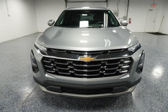 new 2026 Chevrolet Equinox car, priced at $33,905