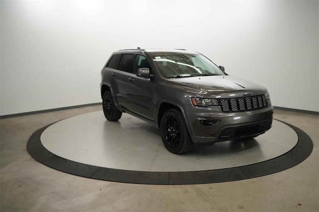 used 2021 Jeep Grand Cherokee car, priced at $27,000