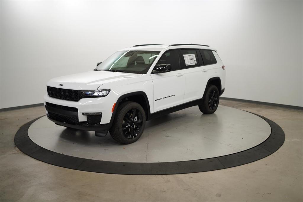 new 2025 Jeep Grand Cherokee L car, priced at $47,040