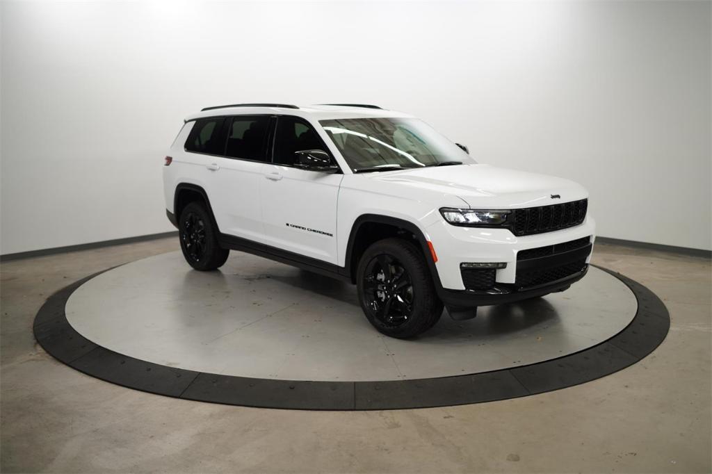 new 2025 Jeep Grand Cherokee L car, priced at $46,290