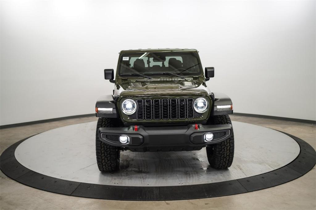 new 2024 Jeep Gladiator car, priced at $53,576