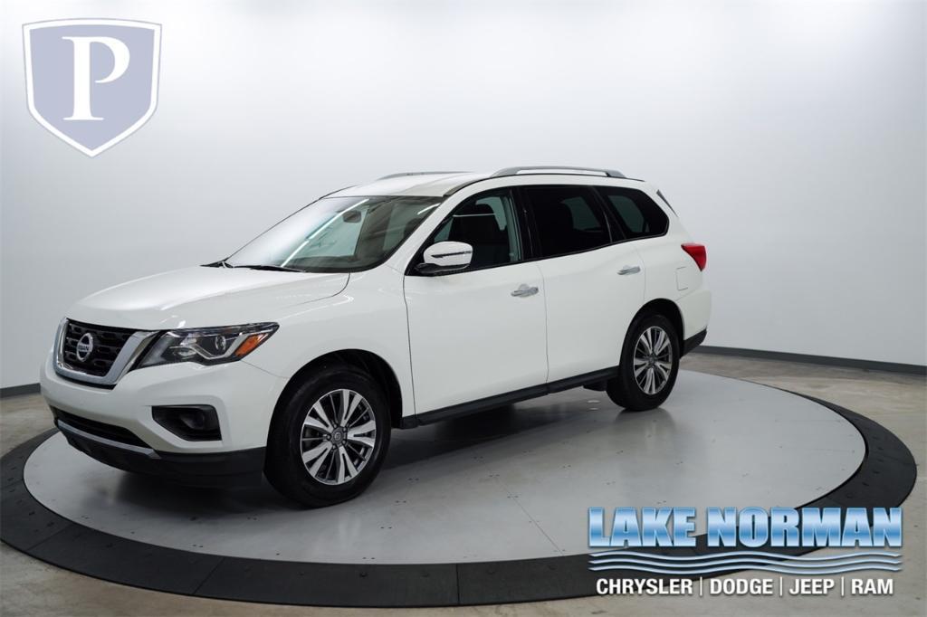 used 2020 Nissan Pathfinder car, priced at $17,000