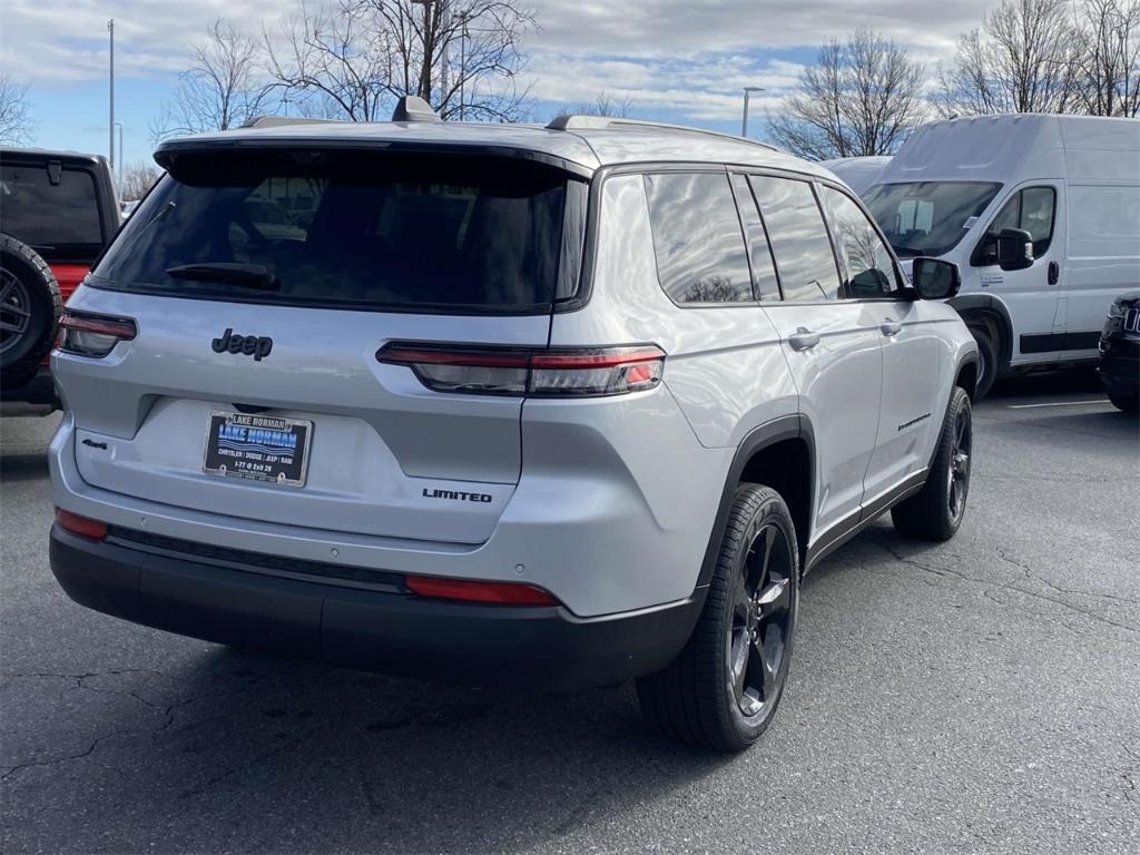 new 2025 Jeep Grand Cherokee L car, priced at $52,555