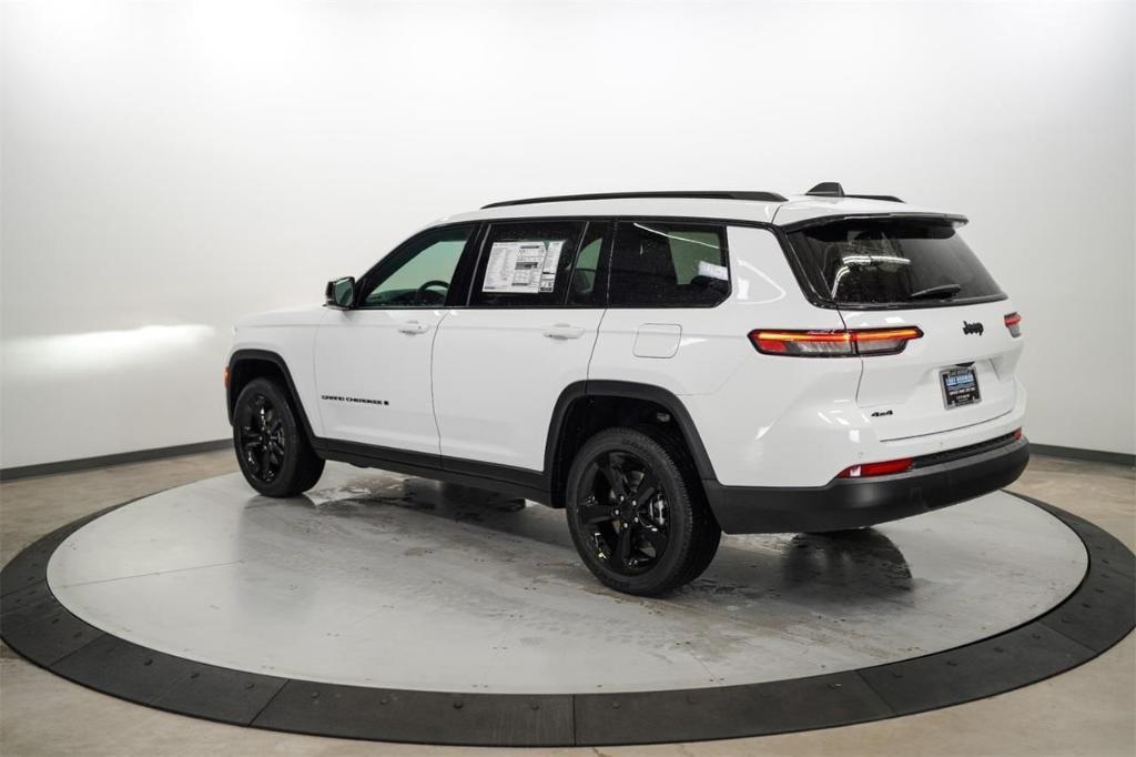 new 2024 Jeep Grand Cherokee L car, priced at $42,325