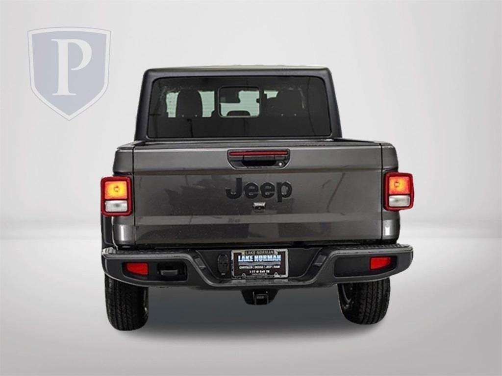 new 2024 Jeep Gladiator car, priced at $40,724