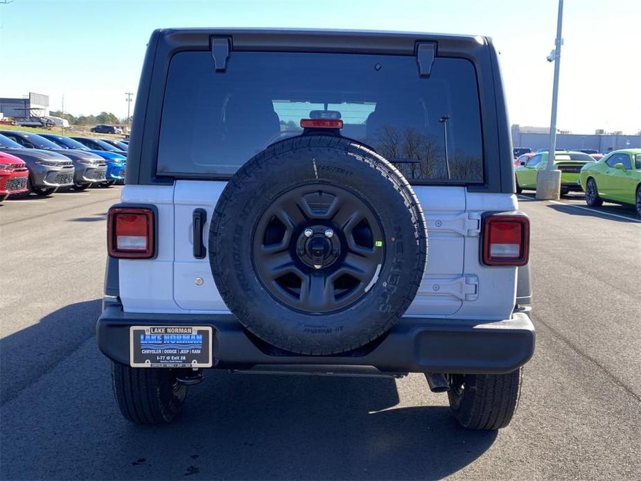 new 2024 Jeep Wrangler car, priced at $37,870