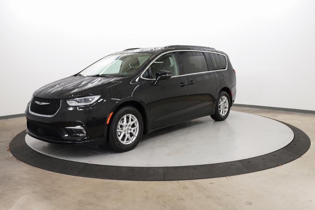 used 2022 Chrysler Pacifica car, priced at $21,000