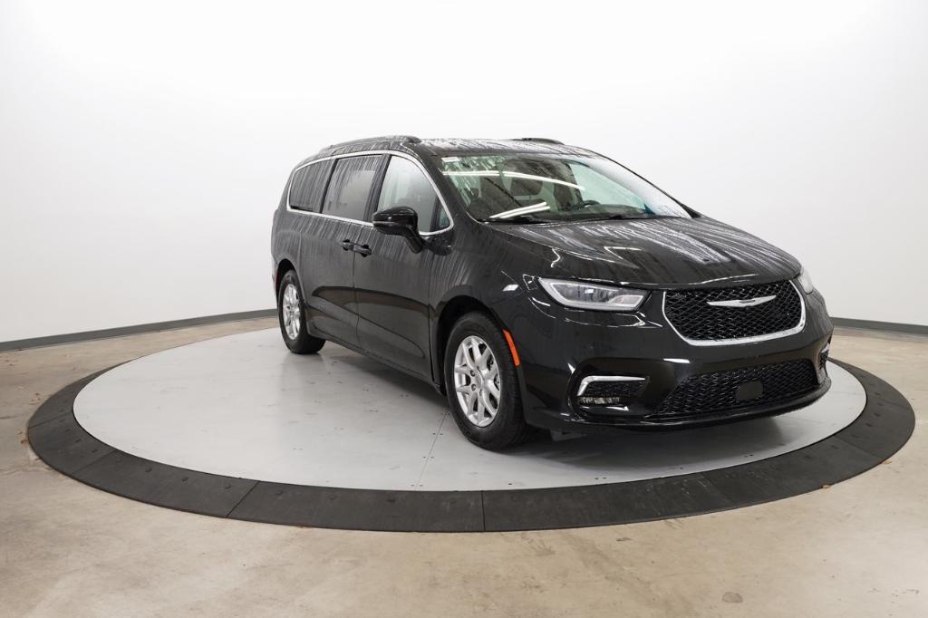 used 2022 Chrysler Pacifica car, priced at $21,000