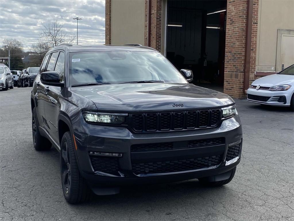 new 2025 Jeep Grand Cherokee L car, priced at $52,555