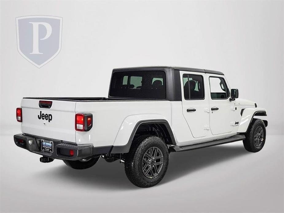 new 2024 Jeep Gladiator car, priced at $42,761