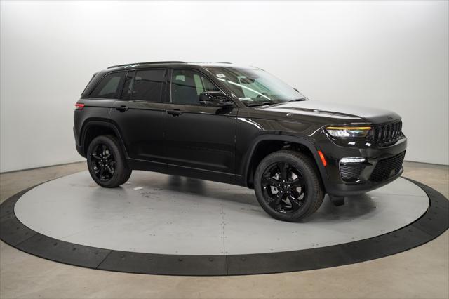 new 2024 Jeep Grand Cherokee car, priced at $45,114