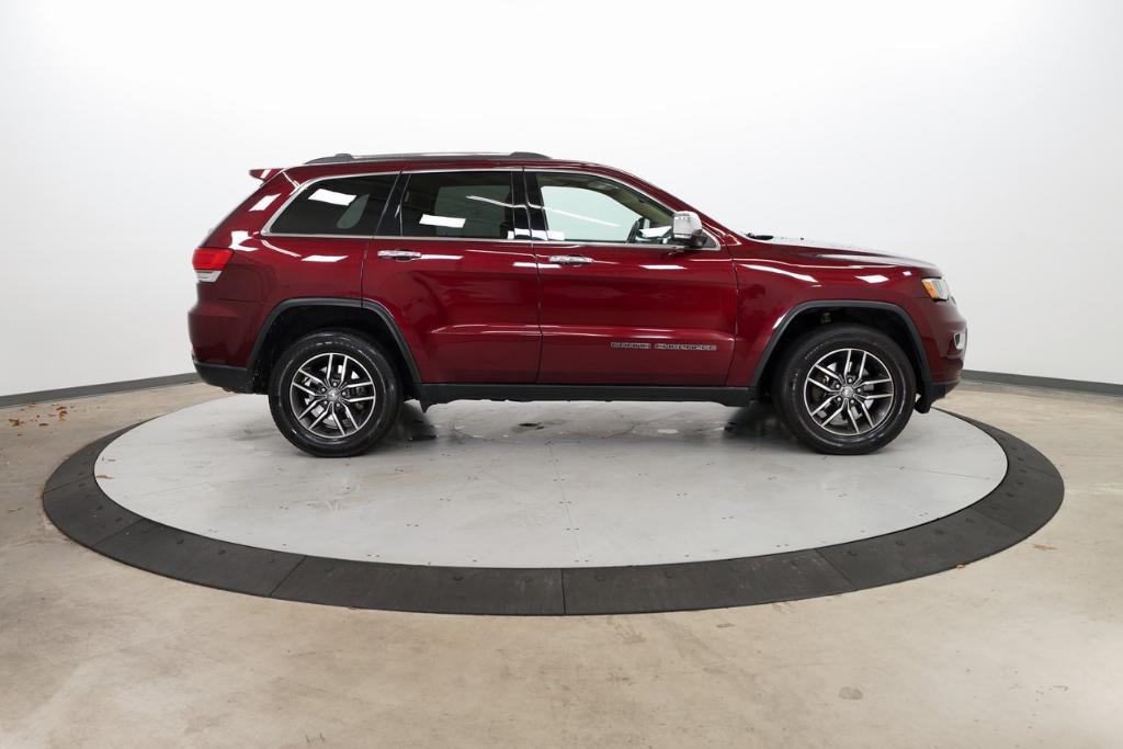 used 2017 Jeep Grand Cherokee car, priced at $16,000