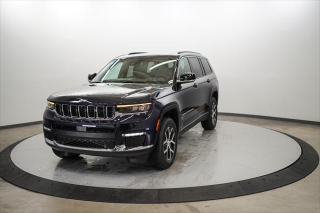 new 2024 Jeep Grand Cherokee L car, priced at $49,622