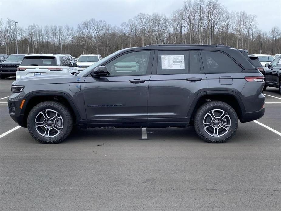 new 2024 Jeep Grand Cherokee 4xe car, priced at $62,155