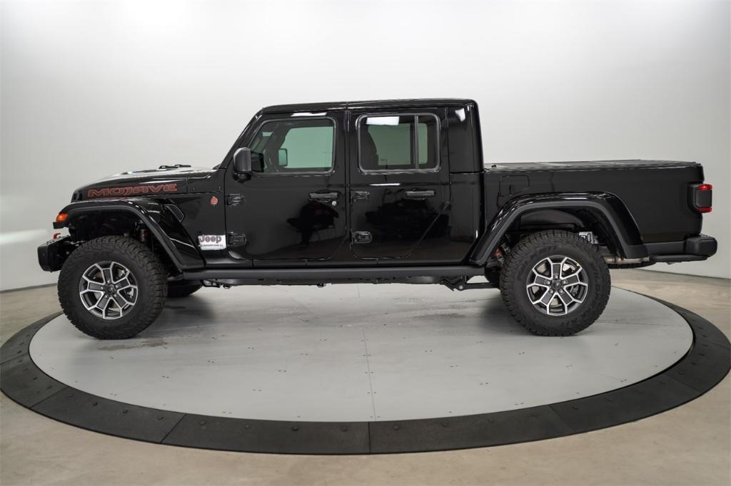 new 2024 Jeep Gladiator car, priced at $65,118