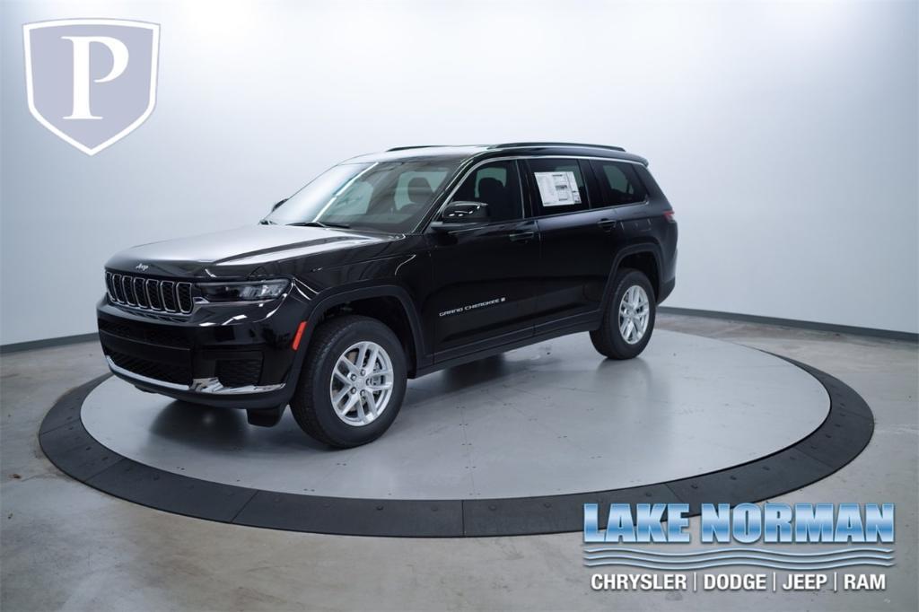 new 2024 Jeep Grand Cherokee L car, priced at $33,175