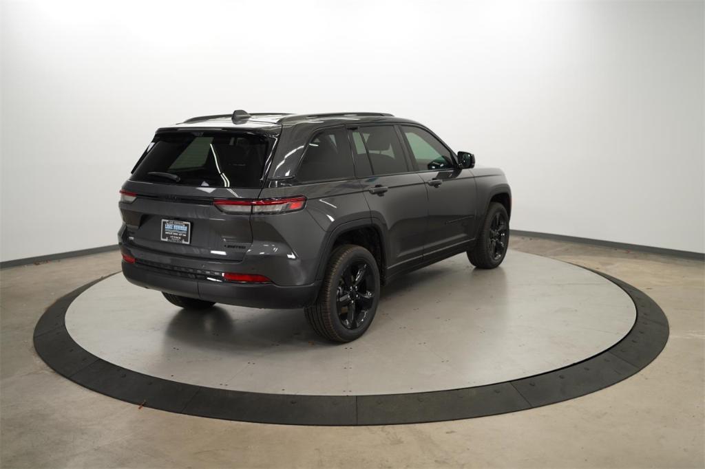 new 2025 Jeep Grand Cherokee car, priced at $47,710