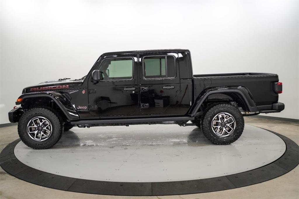 new 2024 Jeep Gladiator car, priced at $48,968