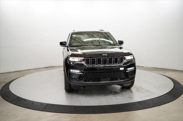 new 2024 Jeep Grand Cherokee car, priced at $49,155